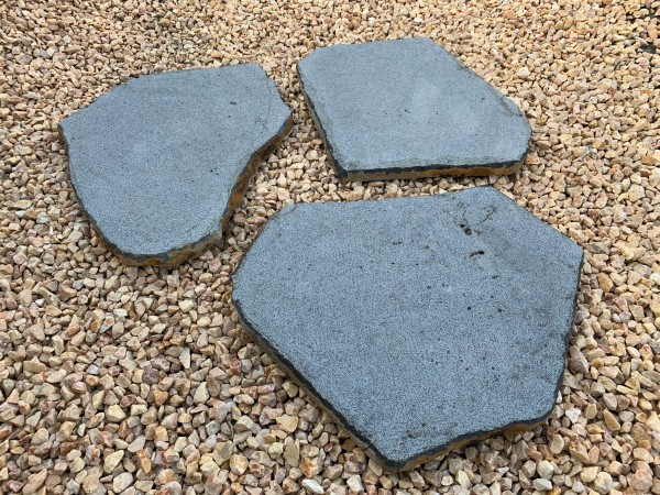 Basalt-Trittplatte